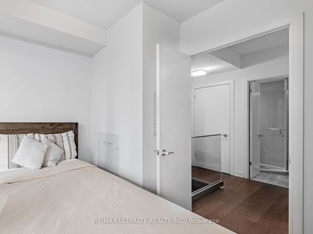 523 - 57 St. Joseph St