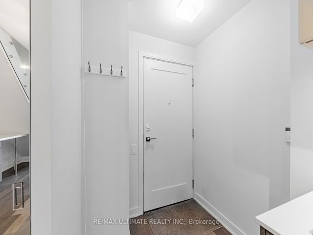 523 - 57 St. Joseph St