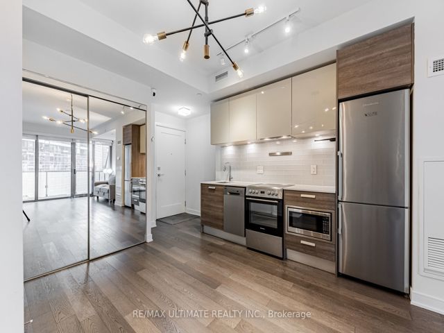 523 - 57 St. Joseph St