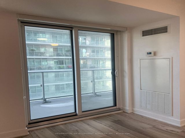 1616 - 195 Redpath Ave