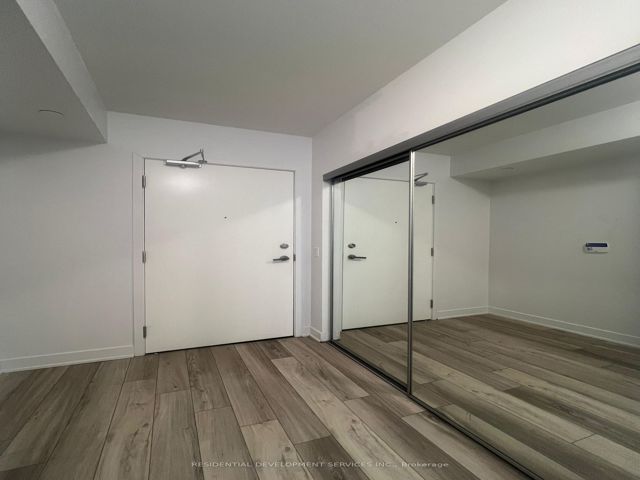 1616 - 195 Redpath Ave