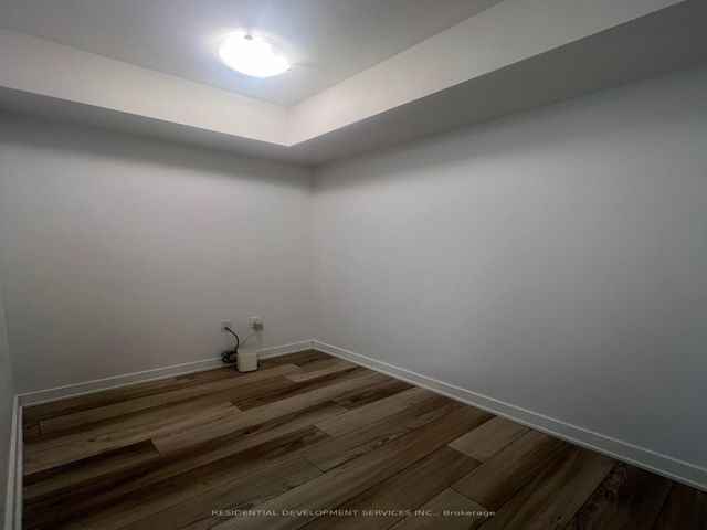 1616 - 195 Redpath Ave