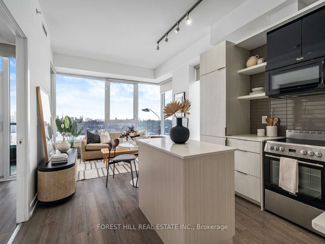 610 - 6 Parkwood Ave