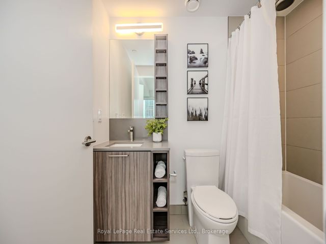 310 - 19 Western Battery Rd