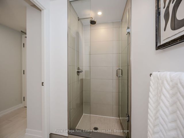 310 - 19 Western Battery Rd