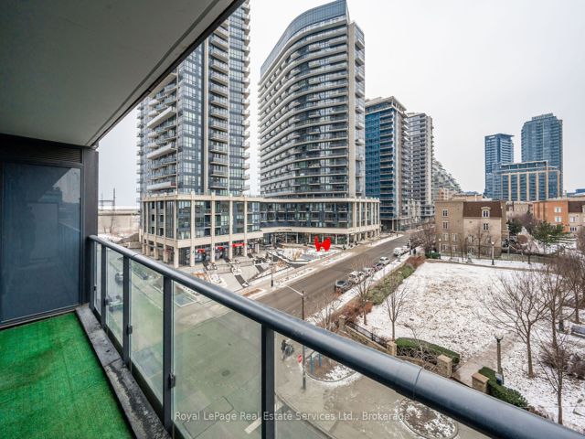 310 - 19 Western Battery Rd