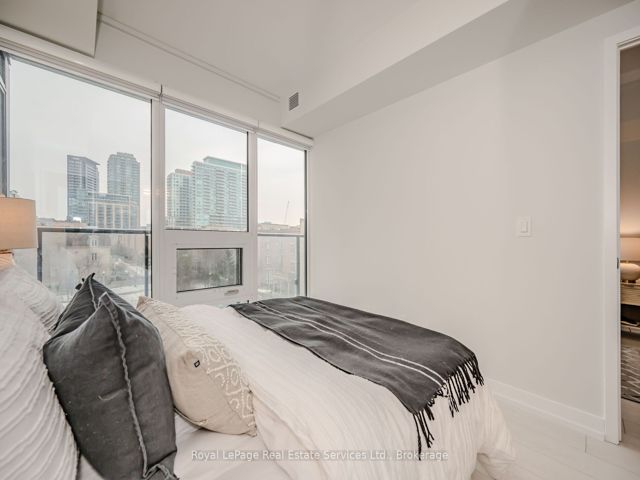 310 - 19 Western Battery Rd