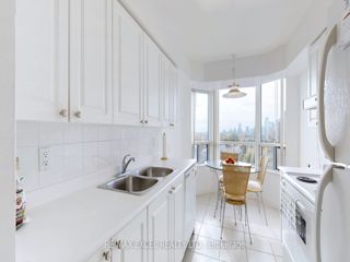 1009 - 35 Finch Ave E