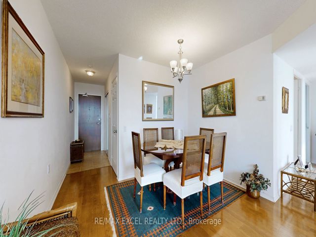1009 - 35 Finch Ave E