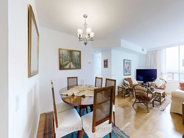 1009 - 35 Finch Ave E
