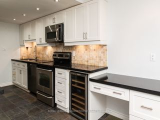 1109 - 280 Simcoe St