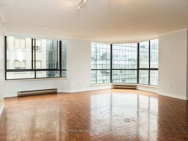1109 - 280 Simcoe St