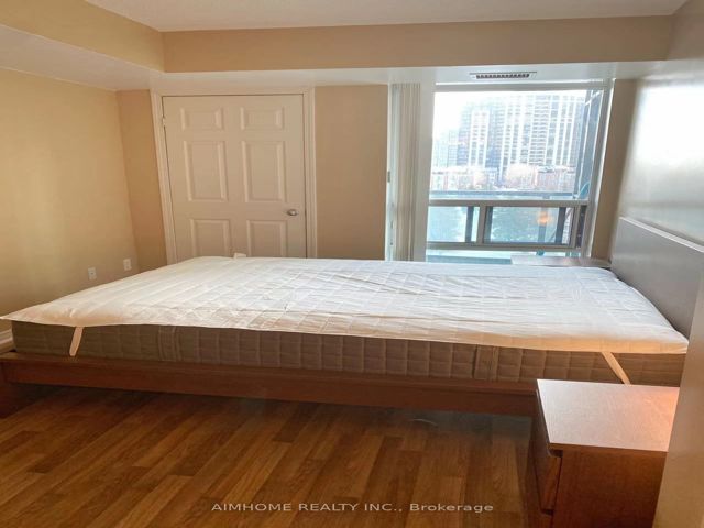 501 - 28 Harrison Garden Blvd