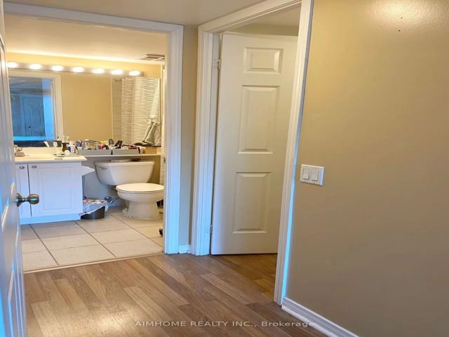 501 - 28 Harrison Garden Blvd