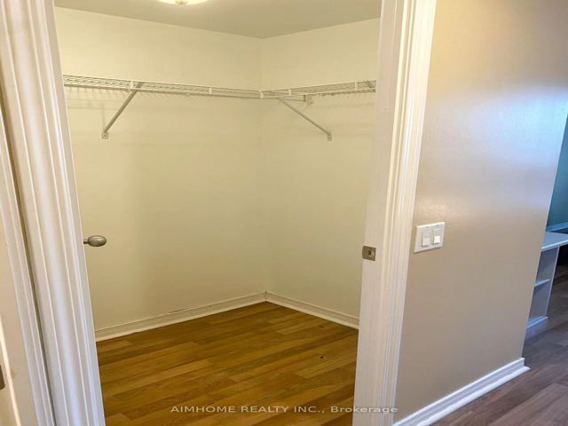 501 - 28 Harrison Garden Blvd