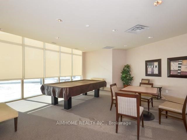 501 - 28 Harrison Garden Blvd
