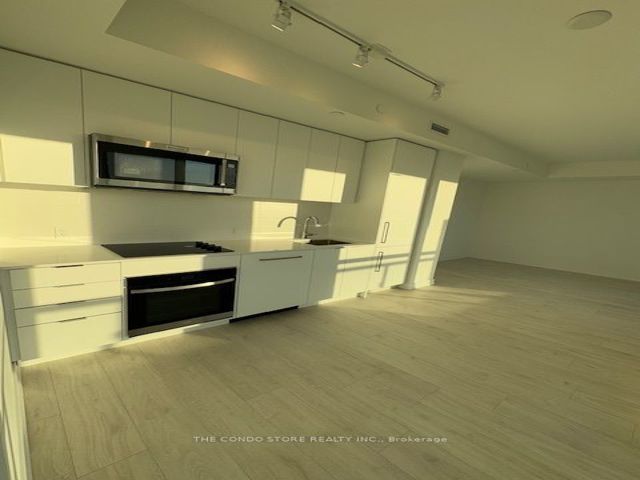 707 - 181 Sheppard Ave E