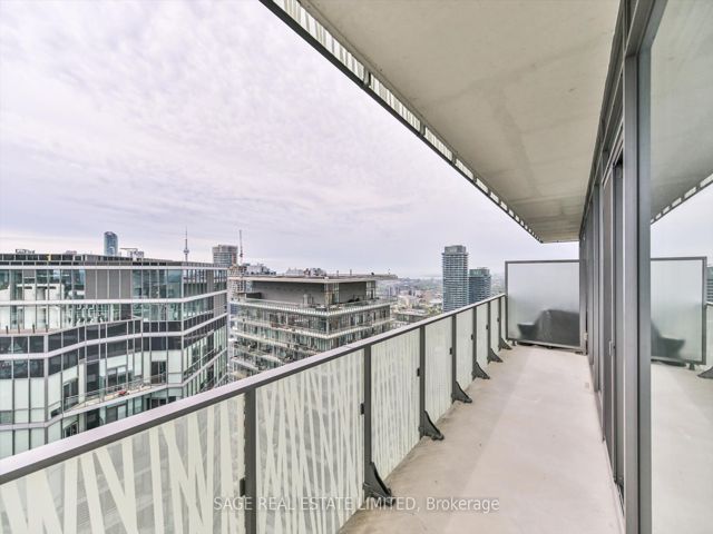 LPH4901 - 42 Charles St E