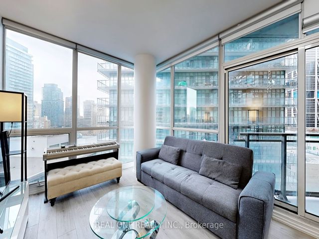 1602 - 45 Charles St E