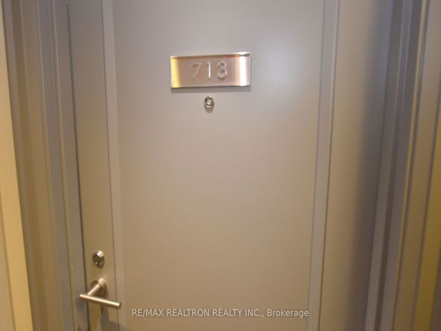 713 - 155 Yorkville Ave