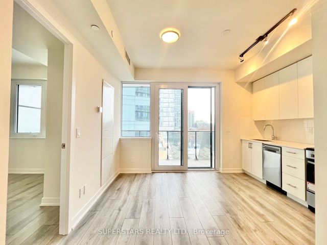 503 - 15 Ellerslie Ave