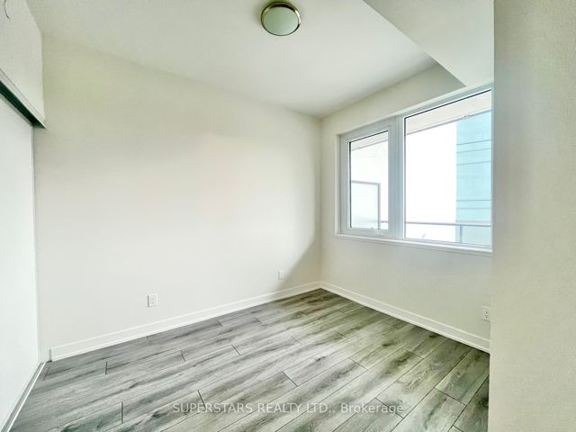 503 - 15 Ellerslie Ave