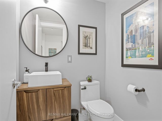 301 - 2603 Bathurst St