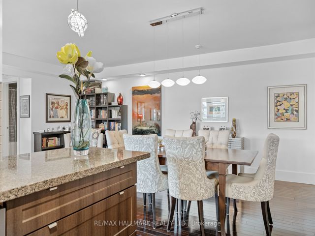 301 - 2603 Bathurst St