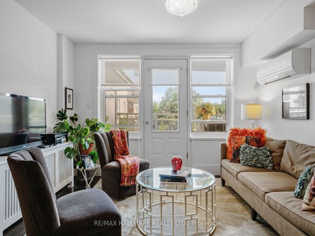 301 - 2603 Bathurst St