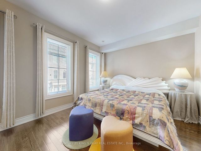 15 - 40 Hargrave Lane