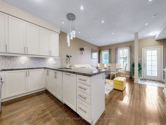 15 - 40 Hargrave Lane
