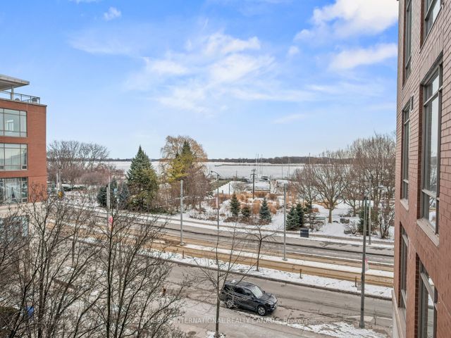 405W - 500 Queens Quay W