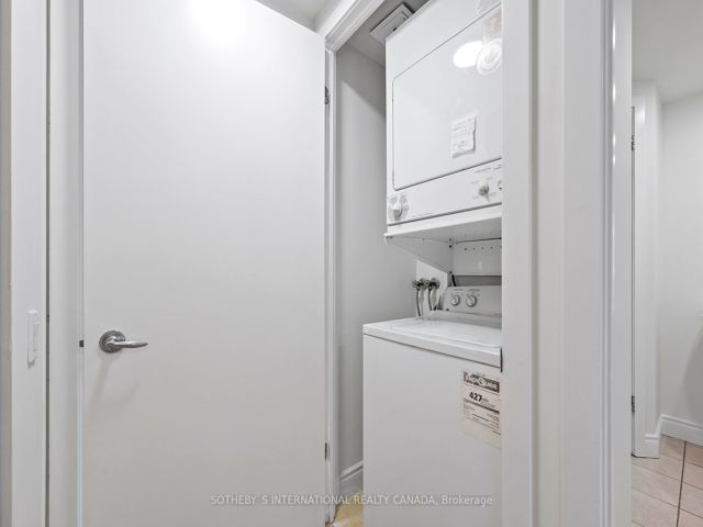 405W - 500 Queens Quay W