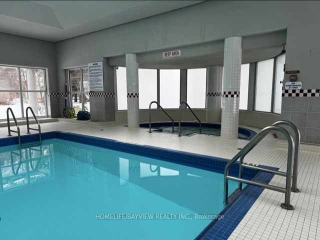 PH 302 - 5765 Yonge St