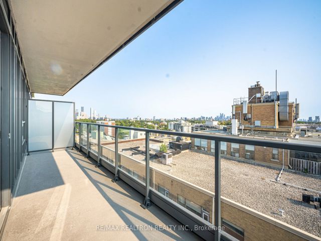 1203 - 2525 Bathurst St