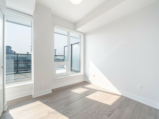 1203 - 2525 Bathurst St