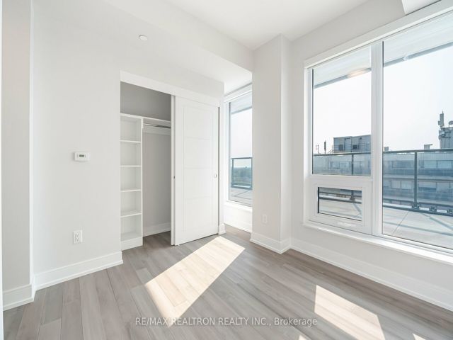 1203 - 2525 Bathurst St