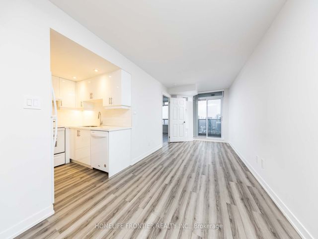 2505 - 3 Rean Dr
