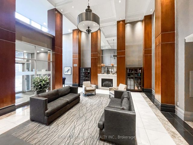 2505 - 3 Rean Dr
