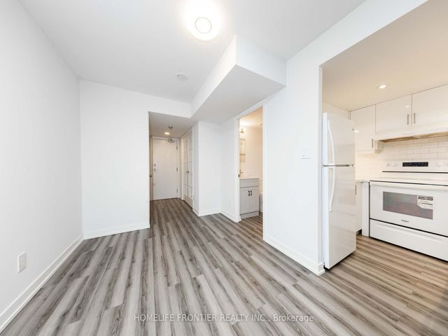 2505 - 3 Rean Dr