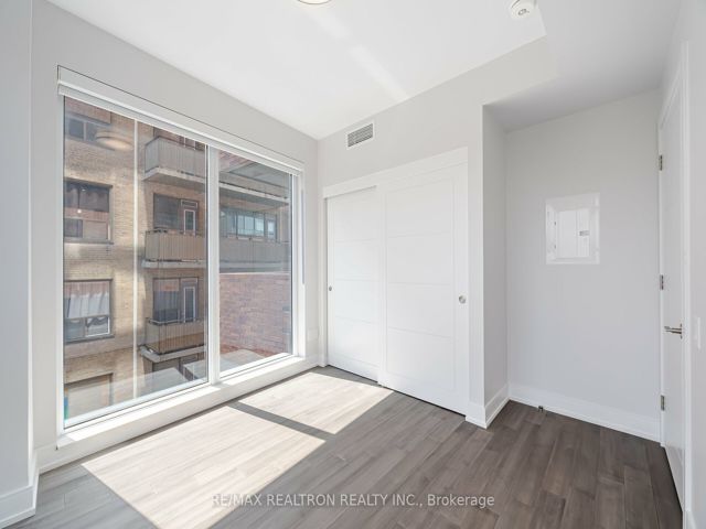 703 - 2525 Bathurst St