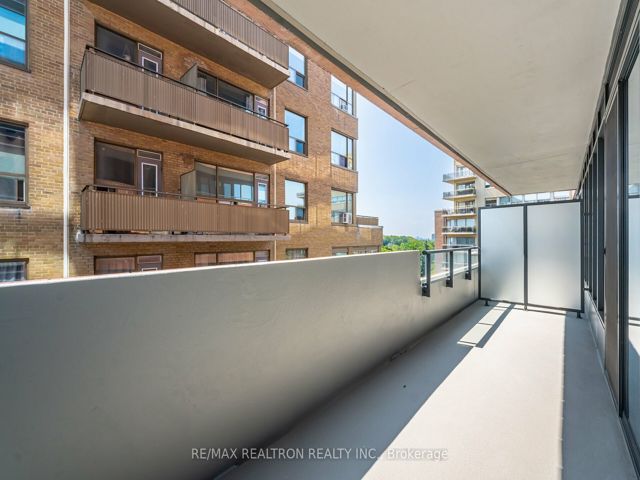 703 - 2525 Bathurst St