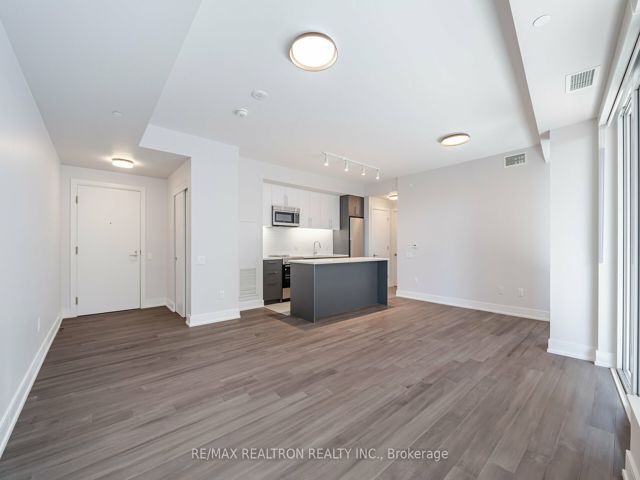 703 - 2525 Bathurst St