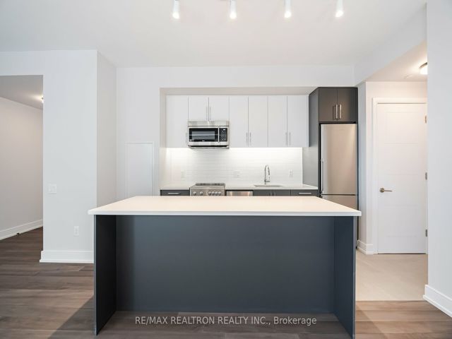 703 - 2525 Bathurst St
