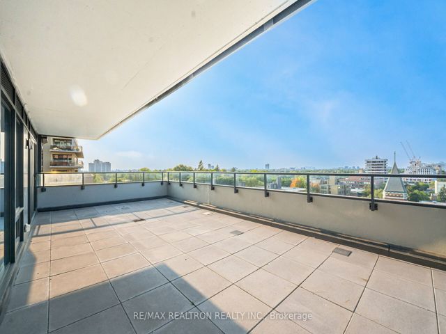 907 - 2525 Bathurst St