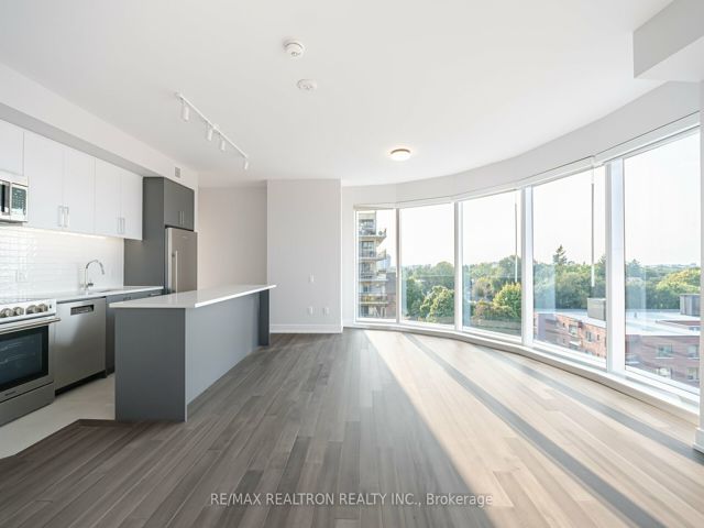 907 - 2525 Bathurst St