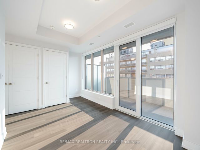 907 - 2525 Bathurst St