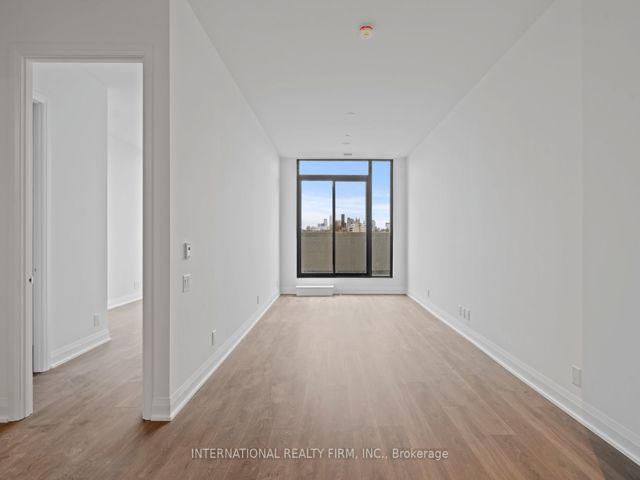 209 - 33 Frederick Todd Way