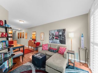 2315 - 18 Yonge St
