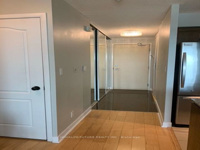1701 - 81 Navy Wharf Crt